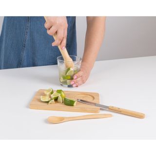 KIT PARA CAIPIRINHA COM 5 PEÇAS EM BAMBU